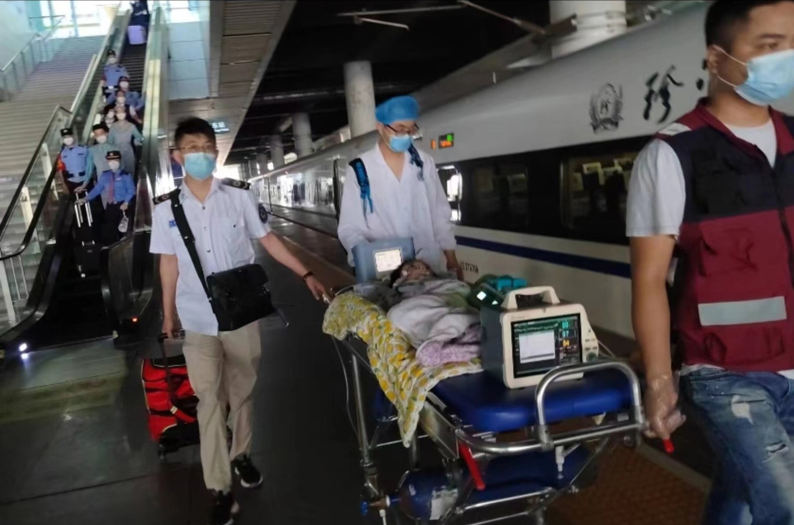 攸县高铁转运公司